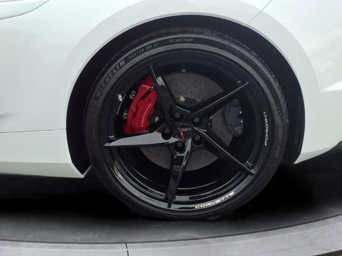 New 2026 Chevrolet Corvette E-Ray AWD/4WD image 18