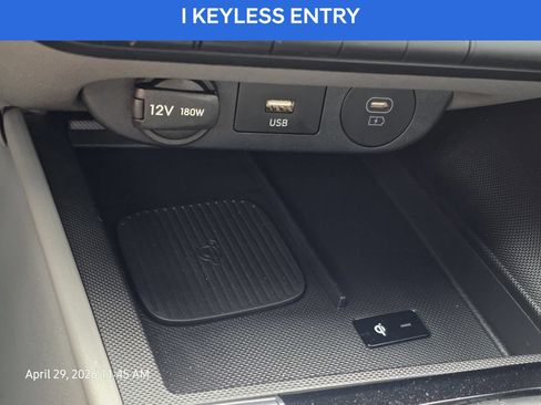 Used 2025 Hyundai Elantra Sport FWD image 23