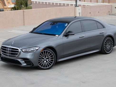 Used 2023 Mercedes-Benz S 500 S 500 w/ AMG Line image 13