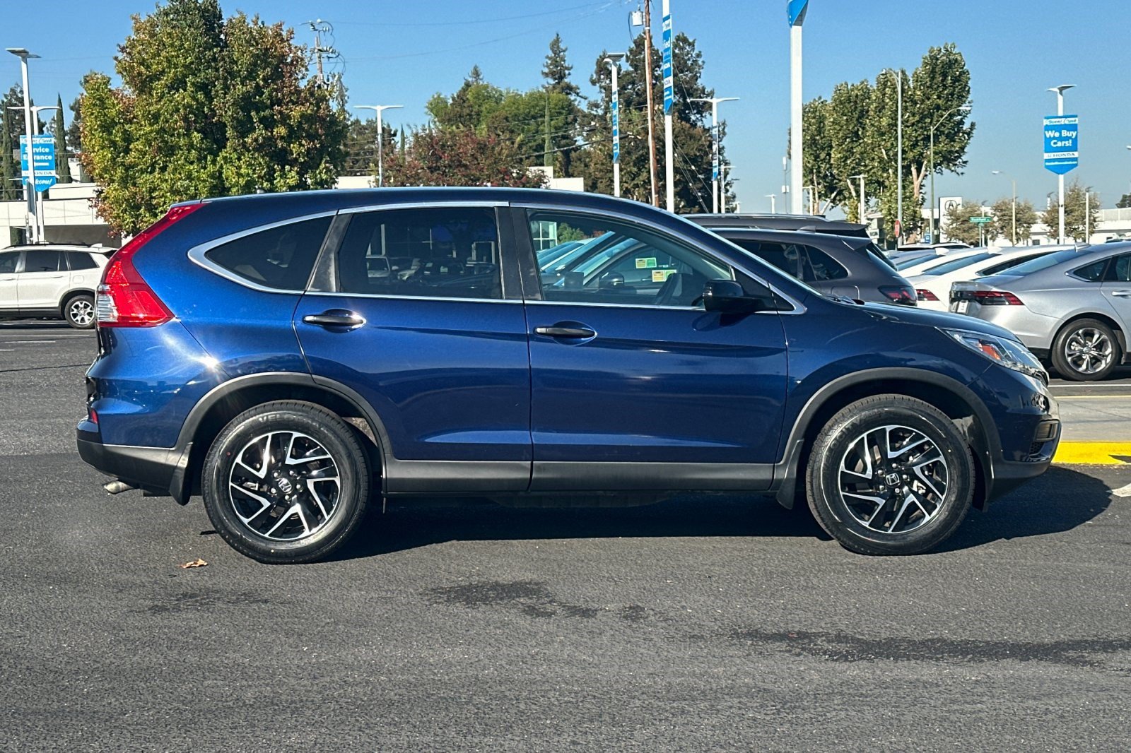 Used 2016 Honda CR-V SE image 8