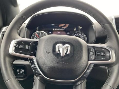 Used 2025 RAM 1500 Big Horn AWD/4WD image 14