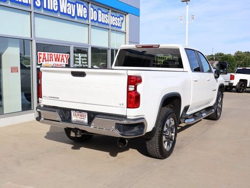 Used 2021 Chevrolet Silverado 2500 LT w/ All Star Edition AWD/4WD image 3