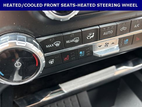 Used 2023 Ford F250 Lariat w/ Chrome Package image 5