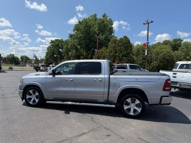 Used 2019 RAM 1500 Laramie AWD/4WD image 14