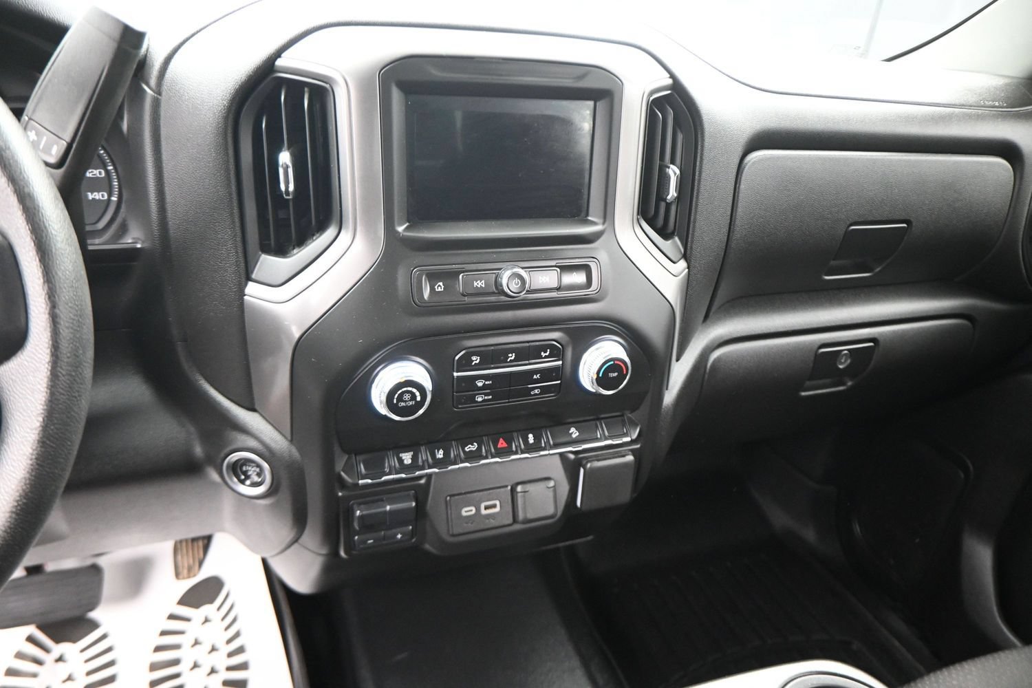 Used 2025 GMC Sierra 2500 Pro w/ Convenience Package AWD/4WD image 6