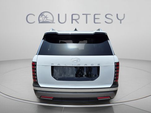 New 2026 Hyundai Palisade SEL FWD image 4