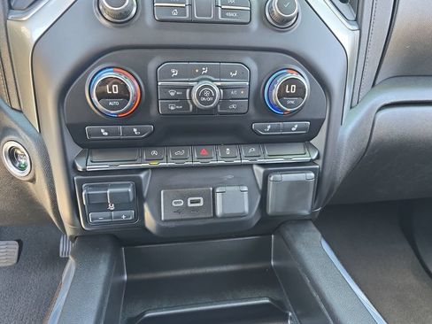 Used 2021 Chevrolet Silverado 1500 RST w/ Redline Edition AWD/4WD image 25