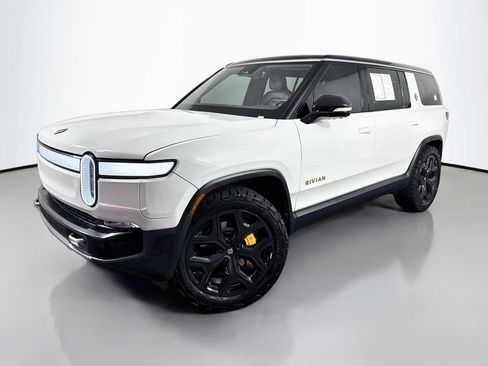 Used 2024 Rivian R1S Adventure Quad AWD/4WD image 1