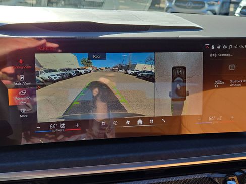 New 2026 BMW X5 xDrive50e image 18