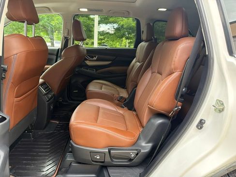 Used 2020 Subaru Ascent Touring AWD/4WD image 25
