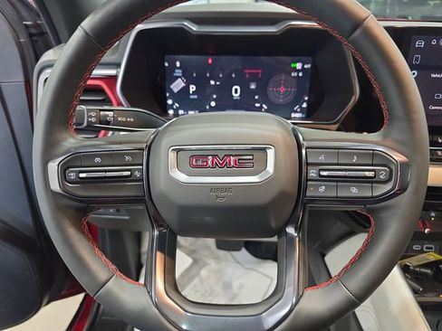 Used 2025 GMC Canyon AT4 w/ AT4X Package AWD/4WD image 17