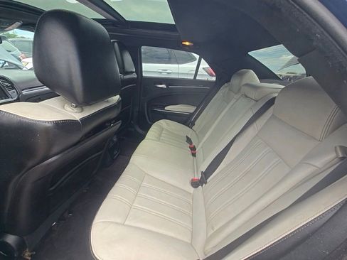 Used 2017 Chrysler 300 S RWD image 8