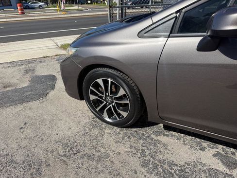 Used 2013 Honda Civic LX image 3