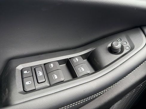 New 2025 Jeep Grand Cherokee Limited image 19