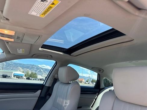 Used 2022 Honda Accord EX-L image 23