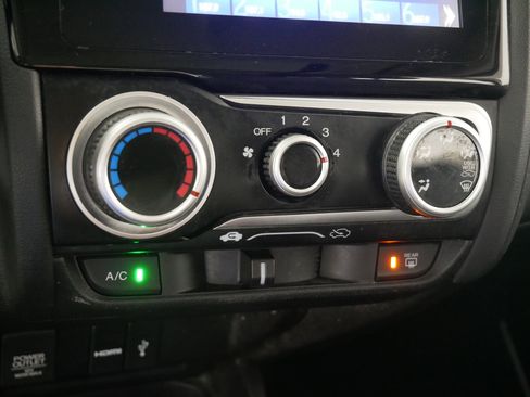 Used 2016 Honda Fit EX image 23