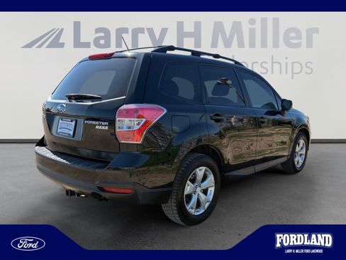 Used 2015 Subaru Forester 2.5i Premium AWD/4WD image 5