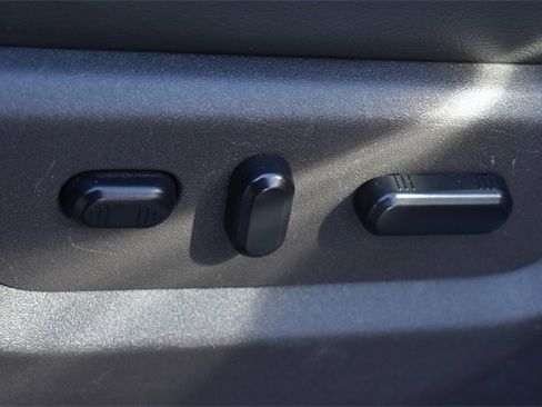 Used 2015 Ford F350 Lariat w/ Chrome Package image 14