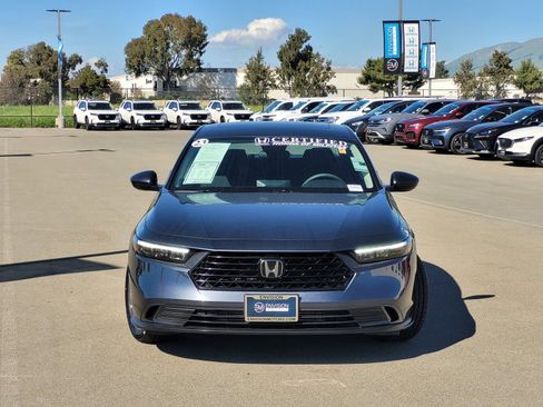 Used 2023 Honda Accord EX image 2