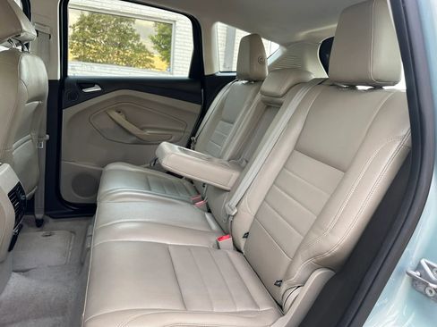 Used 2013 Ford C-MAX SEL FWD image 18