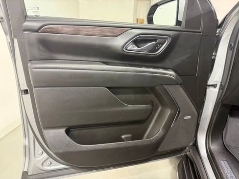 Used 2023 Chevrolet Tahoe LT w/ LT Signature Plus Package image 11