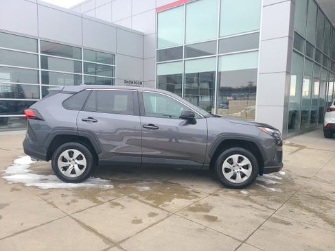 Used 2023 Toyota RAV4 LE image 8