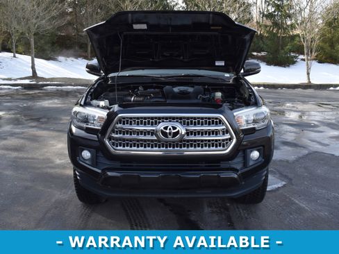Used 2016 Toyota Tacoma TRD Sport w/ Towing Package image 20