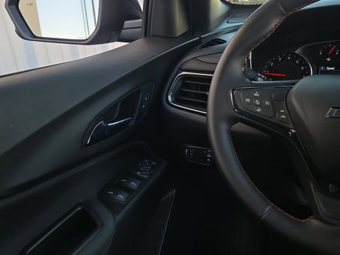 Used 2023 Chevrolet Equinox RS w/ LPO, Cargo Package image 25