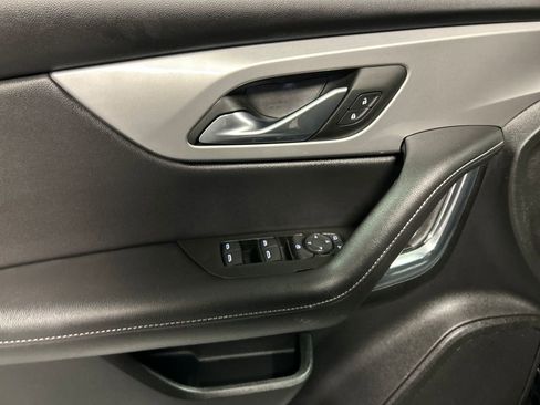 Used 2025 Chevrolet Blazer LT AWD/4WD image 14