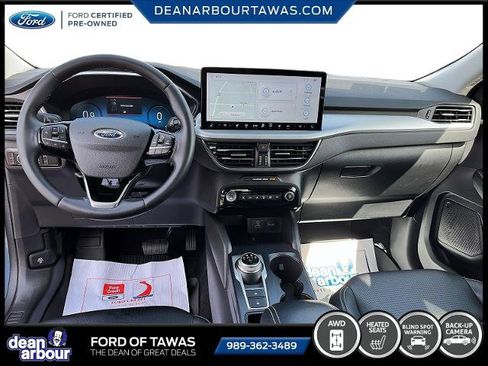 Certified 2023 Ford Escape Platinum w/ Class II Trailer Tow Package AWD/4WD image 3