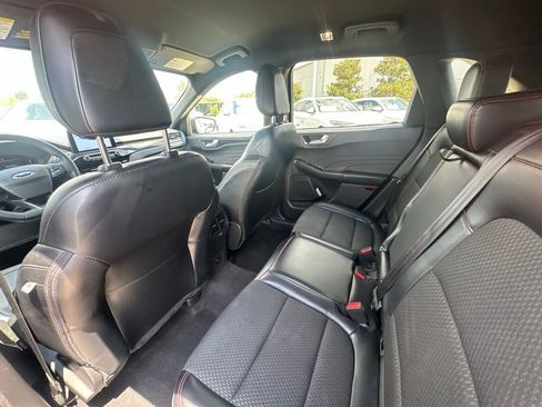 Used 2023 Ford Escape ST-Line image 18