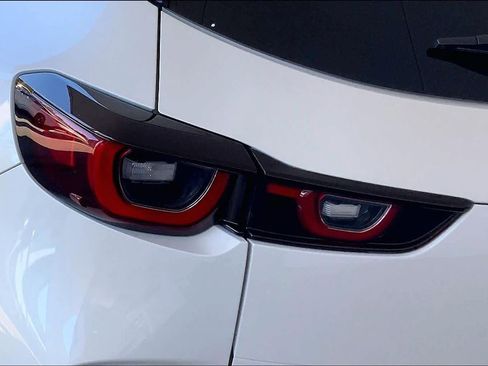 Used 2024 MAZDA CX-50 2.5 Turbo w/ Cargo Package image 27