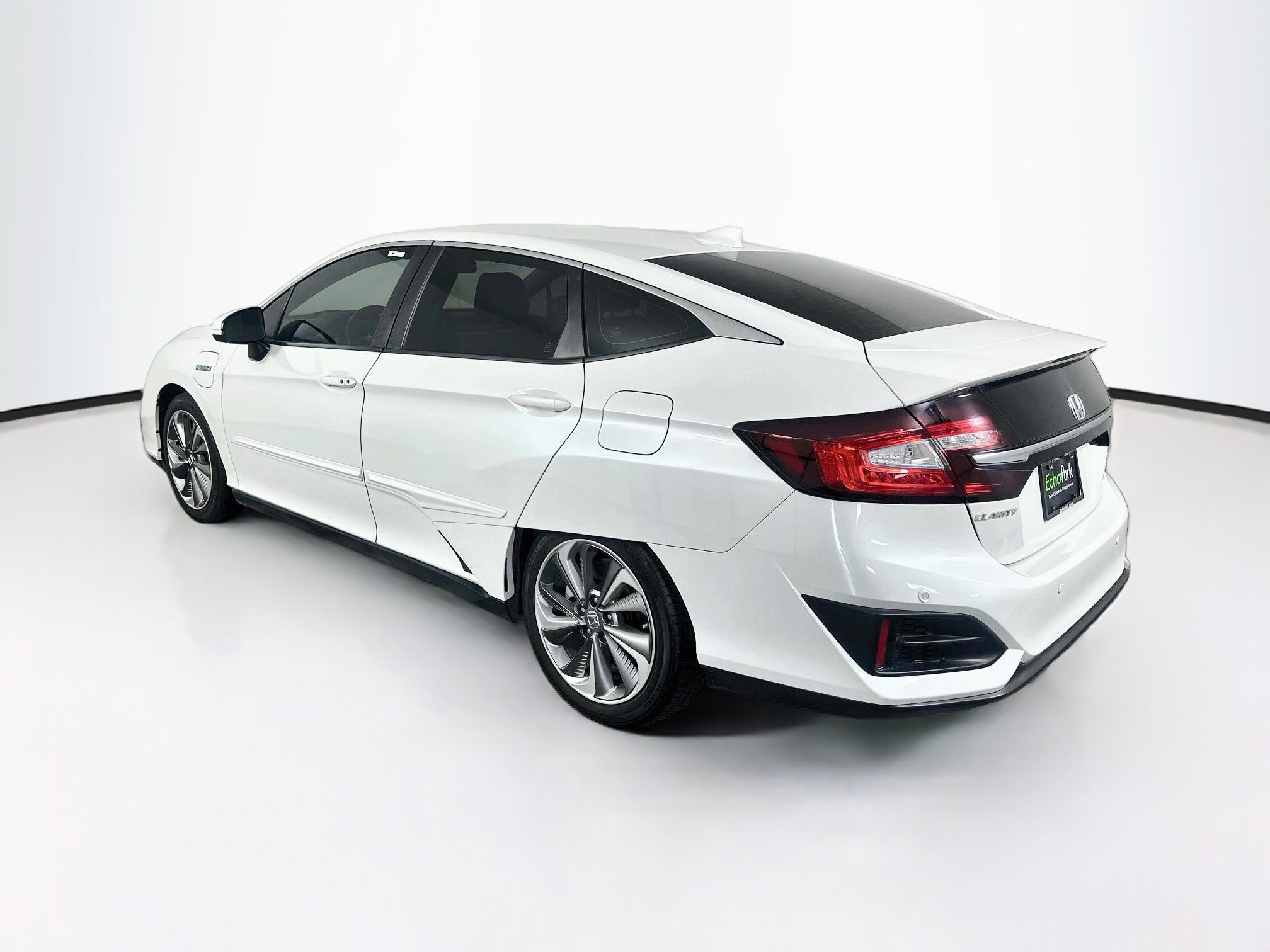 Used 2018 Honda Clarity Touring image 5