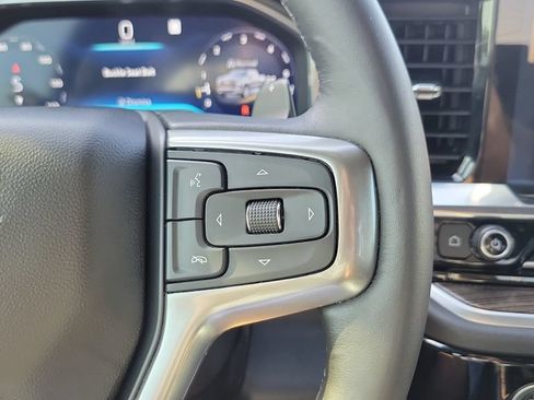 Used 2022 Chevrolet Silverado 1500 RST AWD/4WD image 22