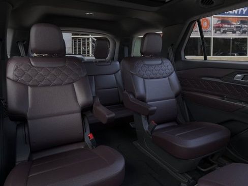 New 2026 Ford Explorer Platinum w/ LUX Leather Package AWD/4WD image 11
