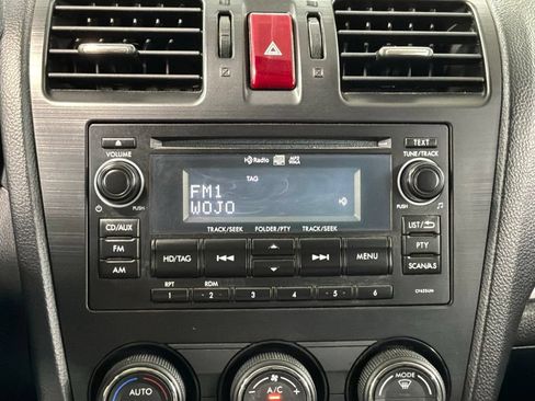 Used 2015 Subaru Forester 2.5i Limited AWD/4WD image 14