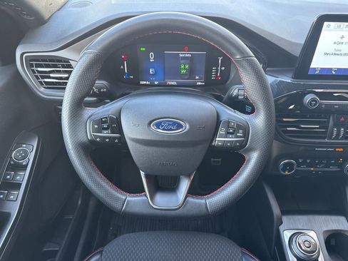 Used 2024 Ford Escape ST-Line w/ Equipment Group 301A FWD image 15