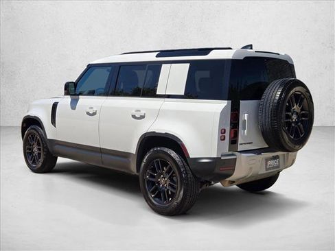 Used 2025 Land Rover Defender 110 S AWD/4WD image 7