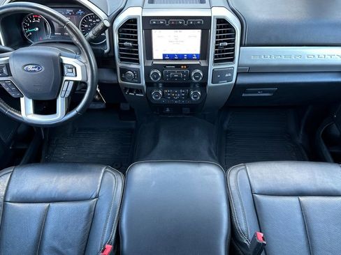 Used 2020 Ford F350 Lariat w/ Chrome Package image 13