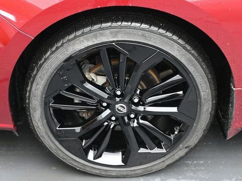 Used 2025 Nissan Altima 2.5 SR FWD image 35