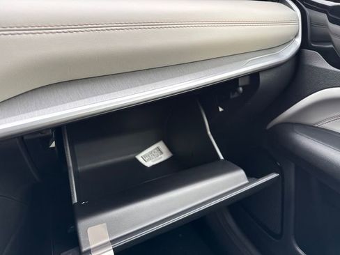 New 2026 Jeep Compass Limited image 32