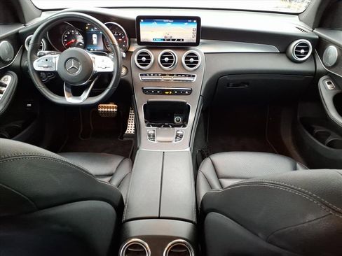Used 2020 Mercedes-Benz GLC 300 image 11