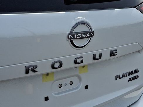 New 2026 Nissan Rogue Platinum w/ Platinum Premium Package image 5