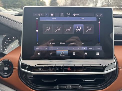 Certified 2022 Jeep Compass Limited image 18