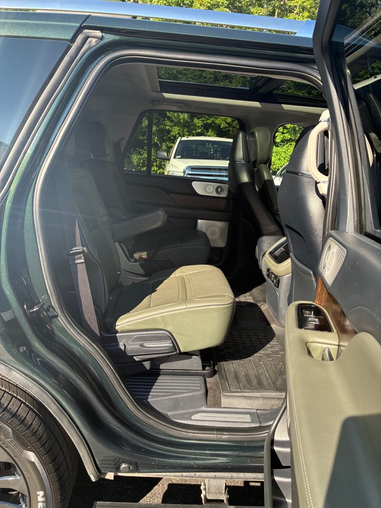 Used 2022 Lincoln Navigator Black Label AWD/4WD image 21