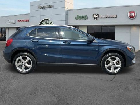 Used 2020 Mercedes-Benz GLA 250 w/ Premium Package image 8