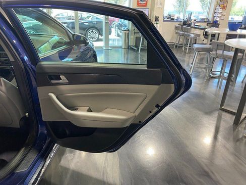 Used 2017 Hyundai Sonata Sport FWD image 19
