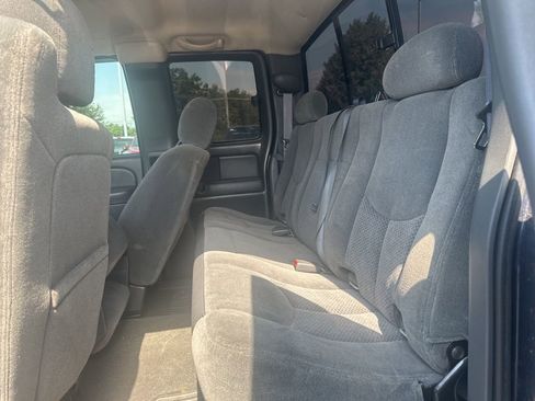 Used 2005 Chevrolet Silverado 2500 LS AWD/4WD image 10