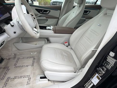 Used 2023 Mercedes-Benz EQS AMG 4MATIC image 21