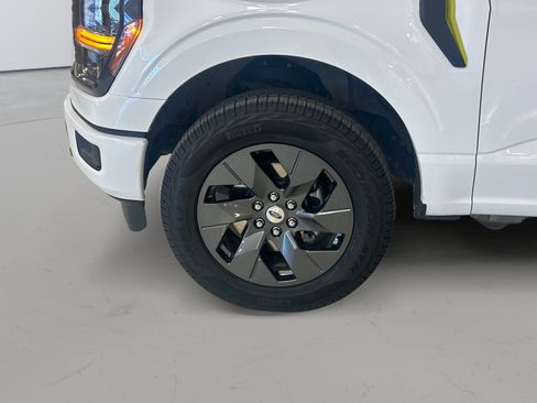 Used 2025 Ford F150 STX w/ Equipment Group 200A AWD/4WD image 9
